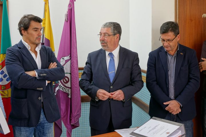 consigano muros e suportes 54